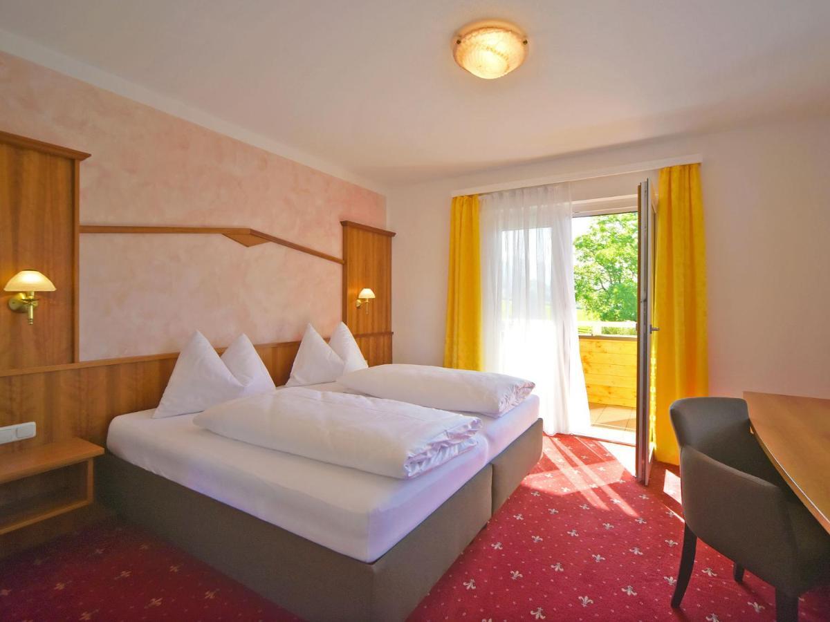 Hotel Berghof Millstatt Ngoại thất bức ảnh