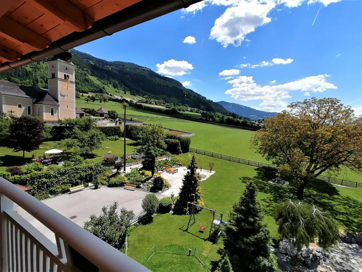 Hotel Berghof Millstatt Ngoại thất bức ảnh