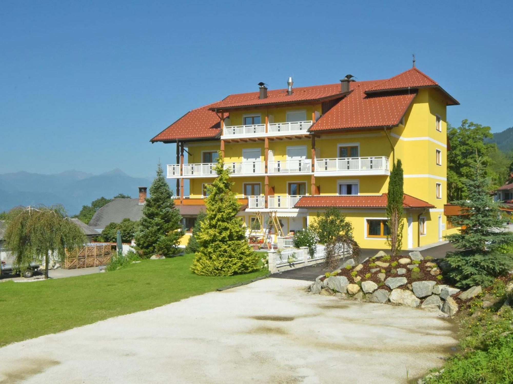 Hotel Berghof Millstatt Ngoại thất bức ảnh